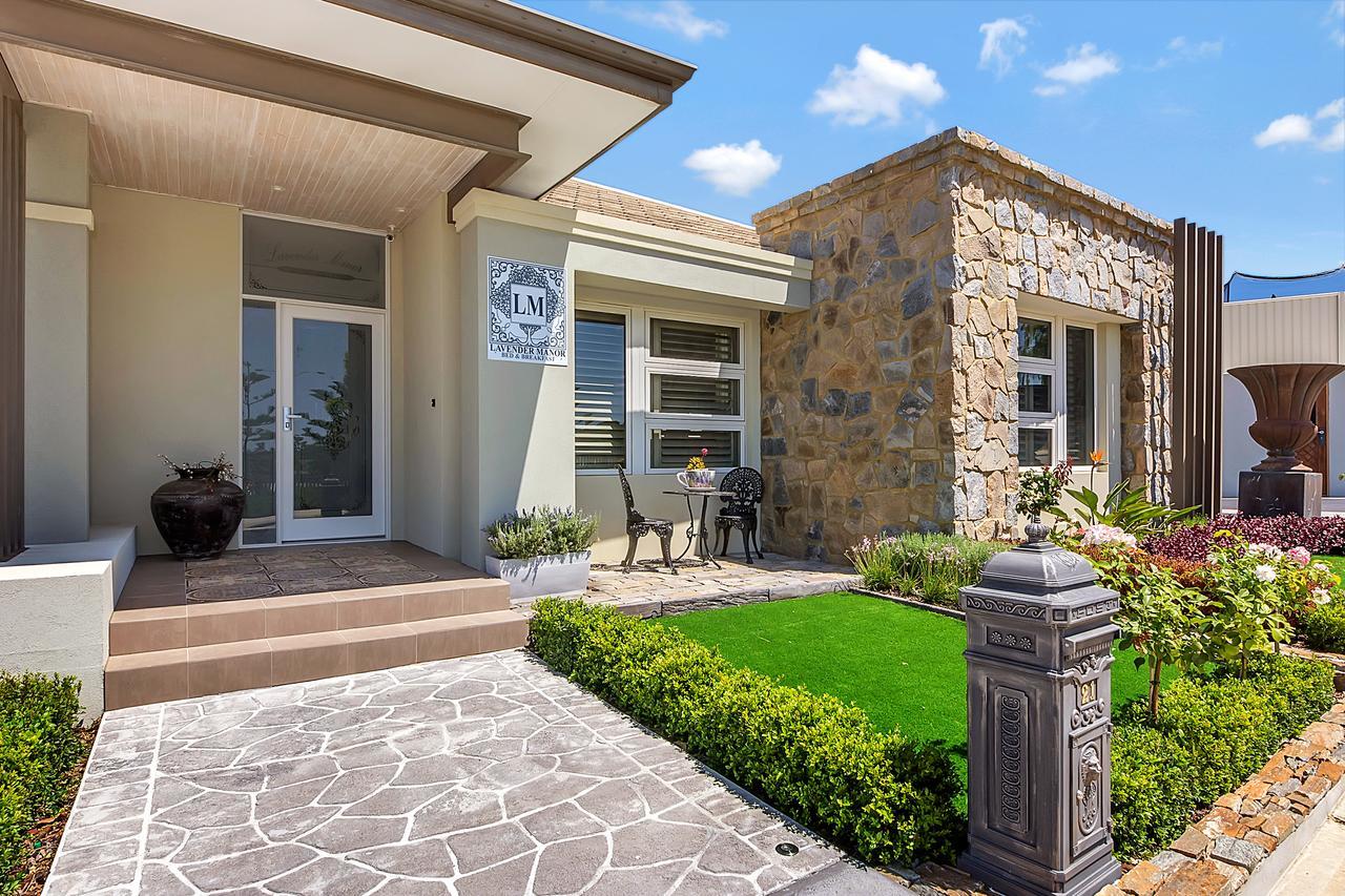 Lavender Manor Bnb Bed and Breakfast Alkimos Exterior foto
